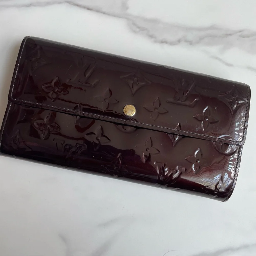 Louis Vuitton Sarah vernis Wallet on chain with Box - Picture 6 of 15